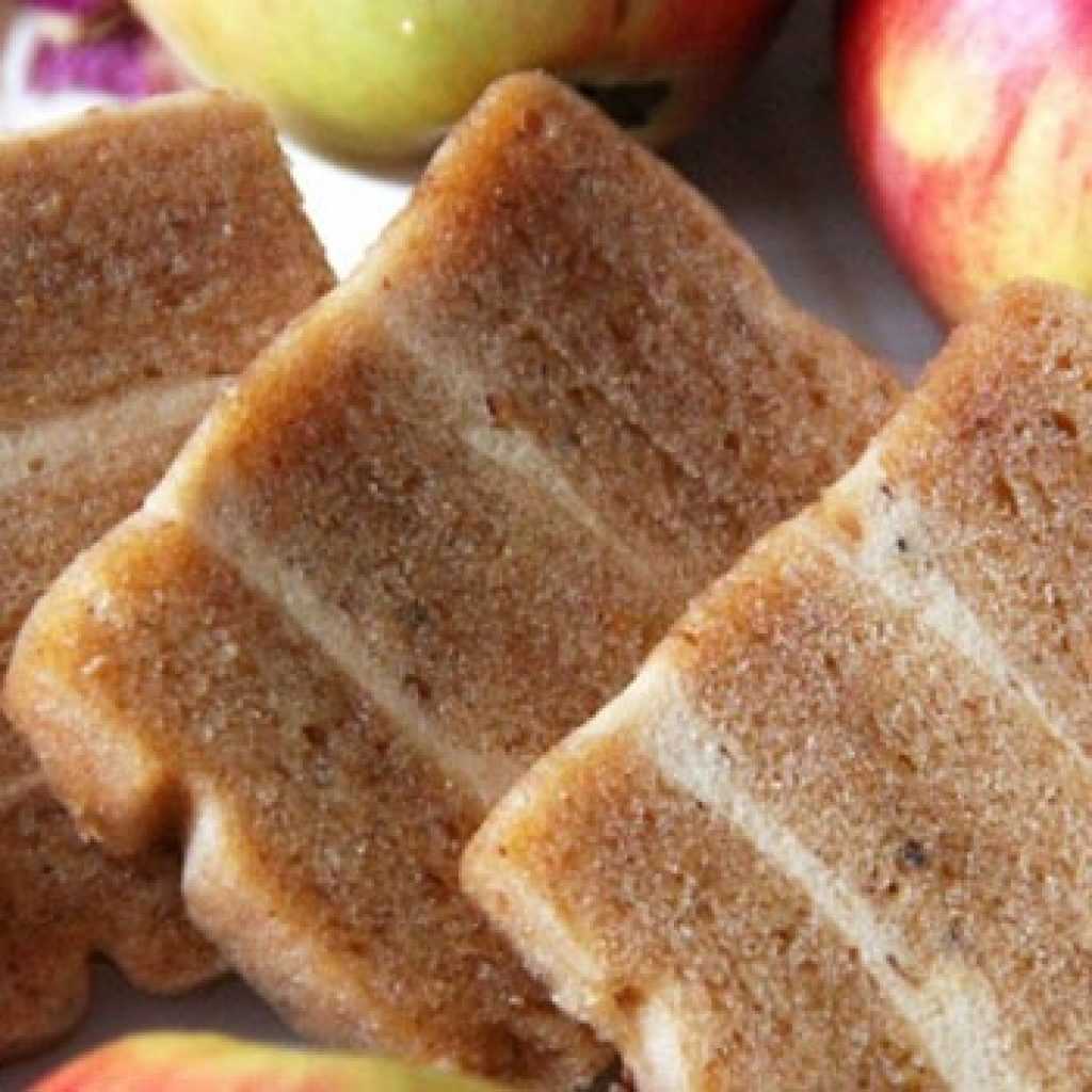 Что приготовить из жимолости быстро и вкусно: 5 простых рецептов