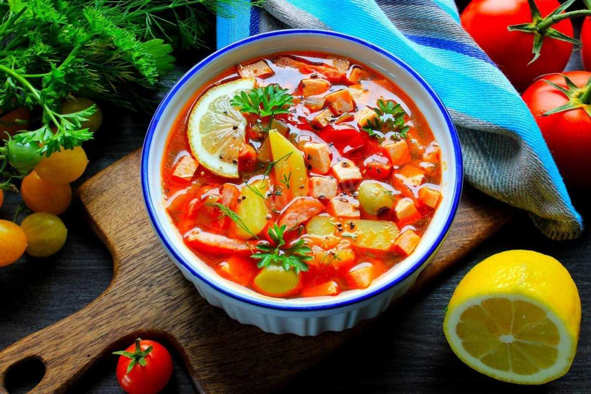 Солянка сборная мясная – классические рецепты приготовления