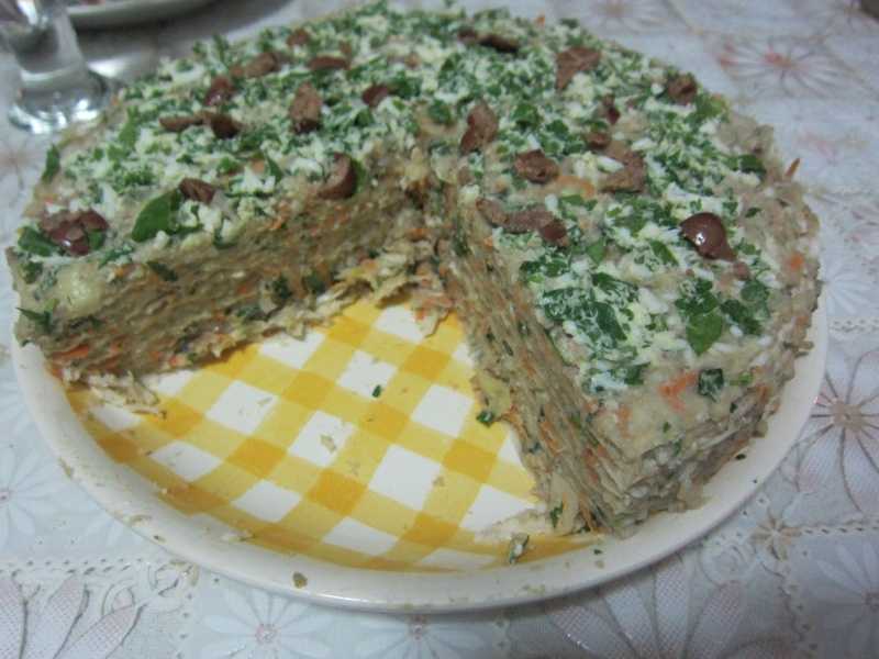 Закусочные вафельные тортики, которые и для завтрака сгодятся, и на праздничный стол поставить не стыдно