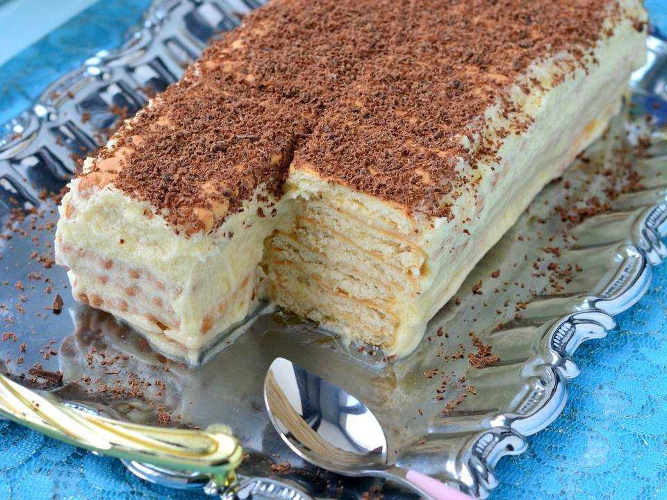 Торт из печенья и бананов - рецепты вкусного десерта