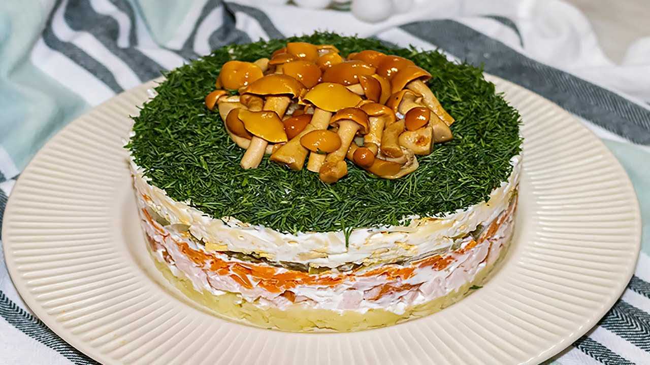 Салаты с корейской морковью: 20 самых вкусных рецептов