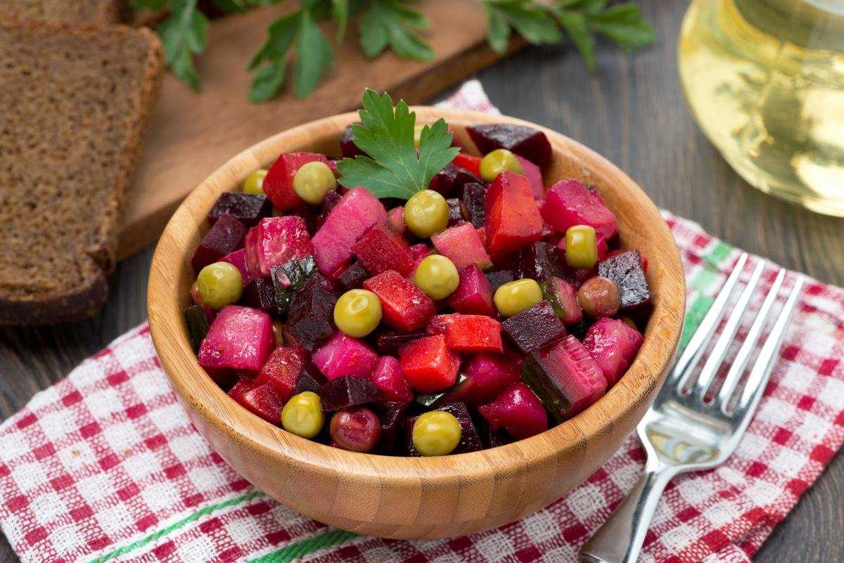 Классический винегрет — очень вкусные рецепты со свежей капустой