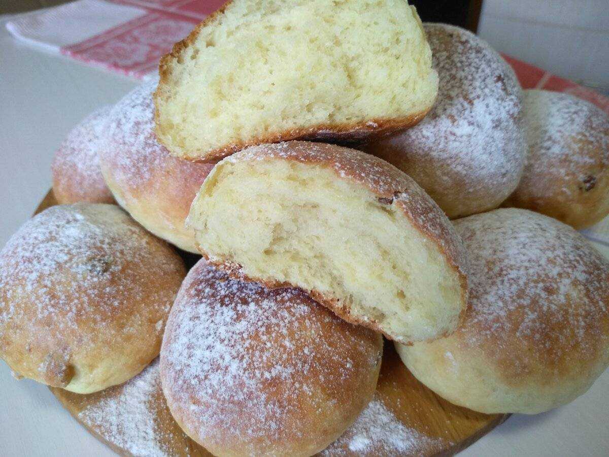 Булочки из дрожжевого теста в духовке. 10 простых и вкусных рецептов