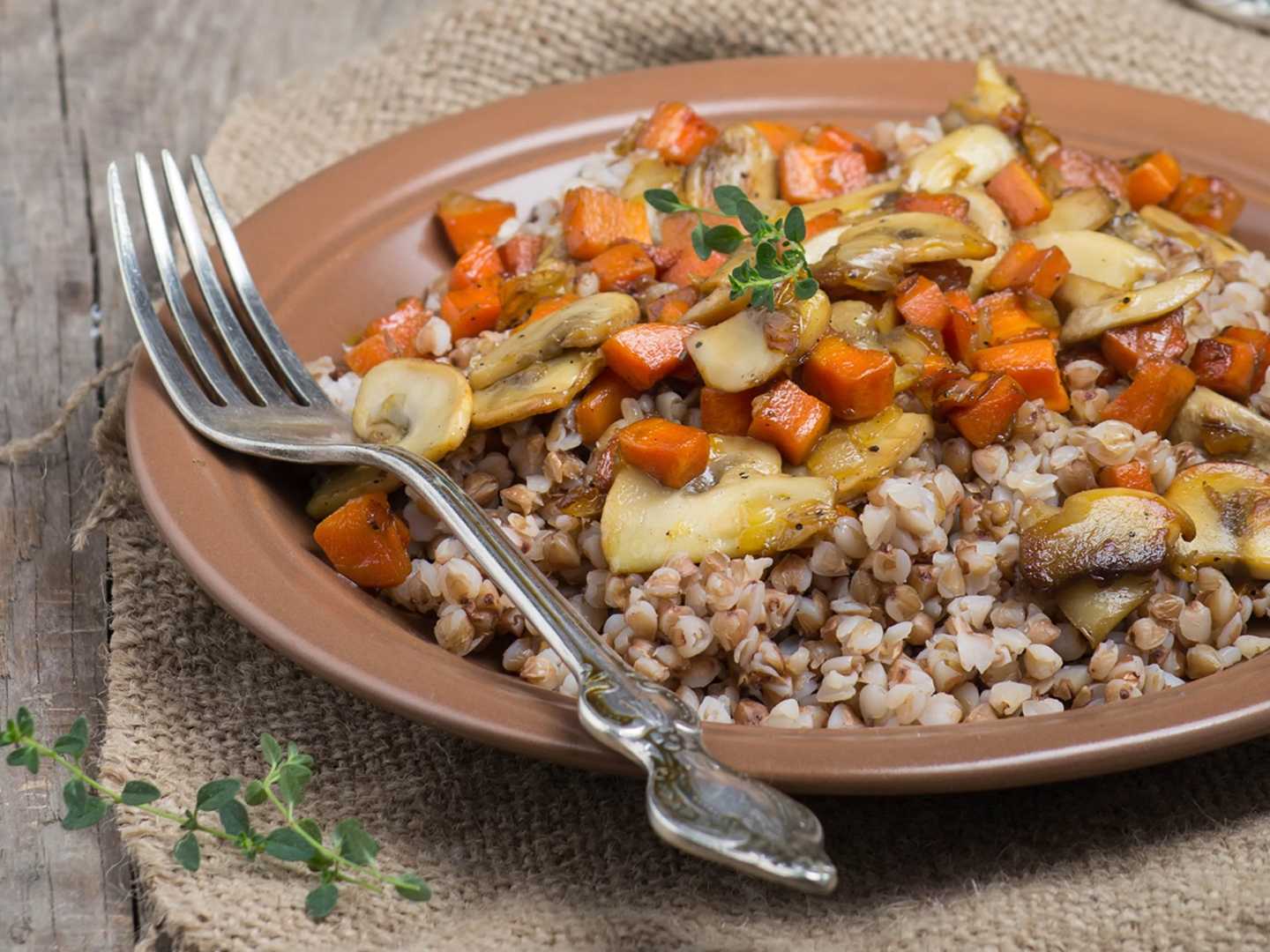 Как приготовить гречку с овощами по пошаговому рецепту с фото