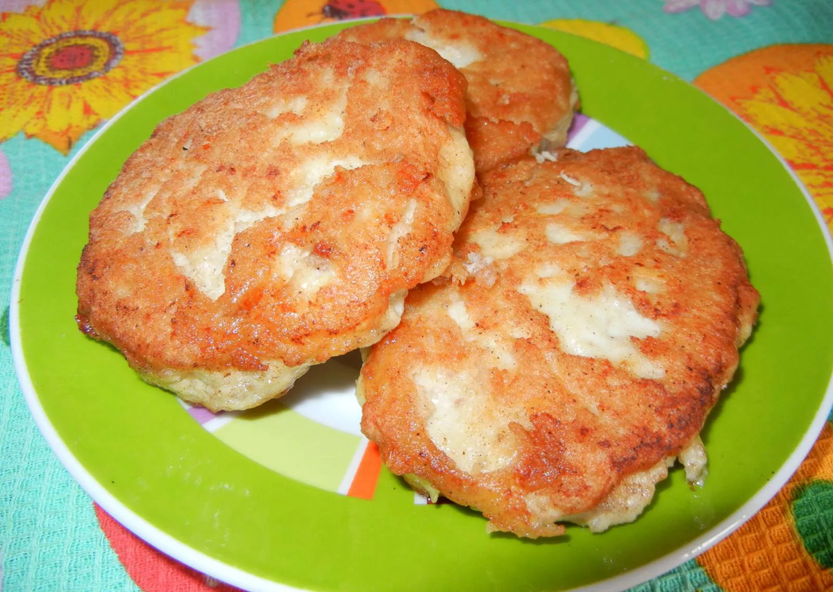 Котлеты из куриного фарша. 10 самых простых и вкусных рецептов приготовления с фото