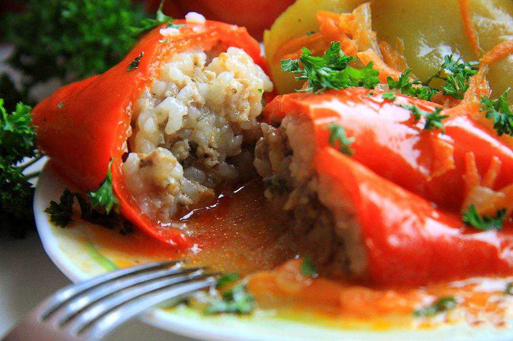 Фаршированные перцы без мяса: разнообразие начинок