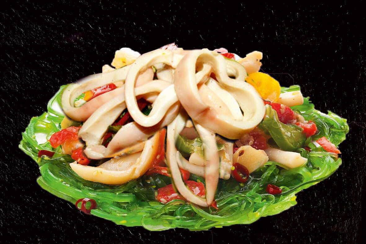 Салат из кальмаров - 11 рецептов вкусных и простых салатов с кальмарами и яйцом