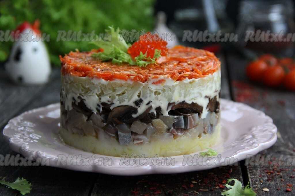 Салат лисичка с корейской морковкой - 8 быстрых рецептов