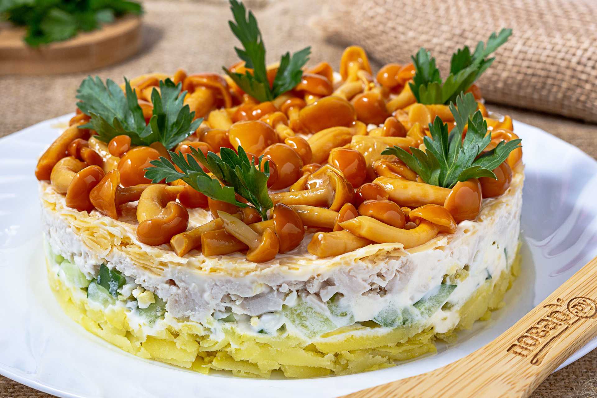 Самый вкусный салат из свиного языка - простые пошаговые рецепты