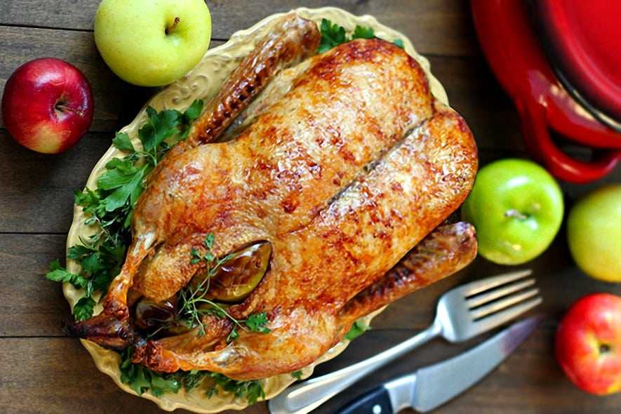 Утка с яблоками в духовке — 6 рецептов как приготовления вкусной и сочной утки в духовке
