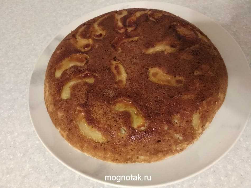 Рецепт пп-шарлотки на скорую руку — на сковороде