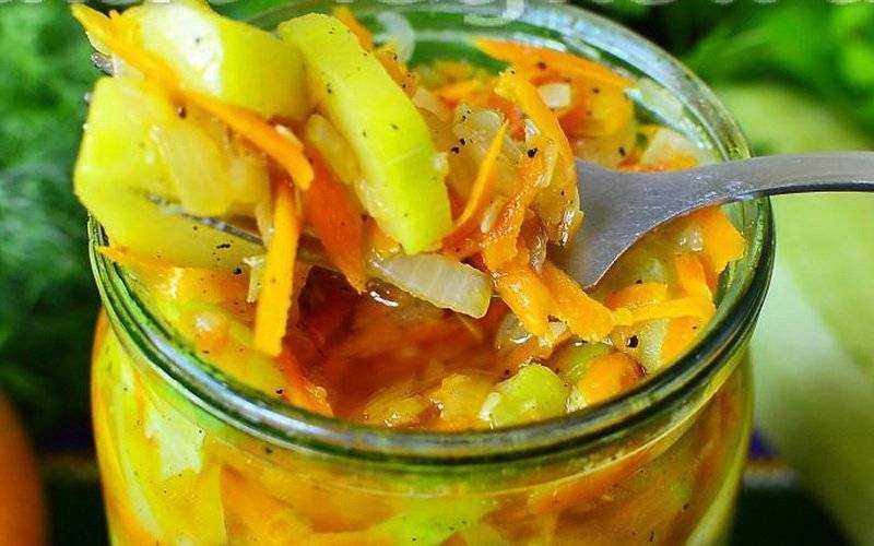 Самые вкусные салаты из кабачков на зиму - 6 рецептов без стерилизации