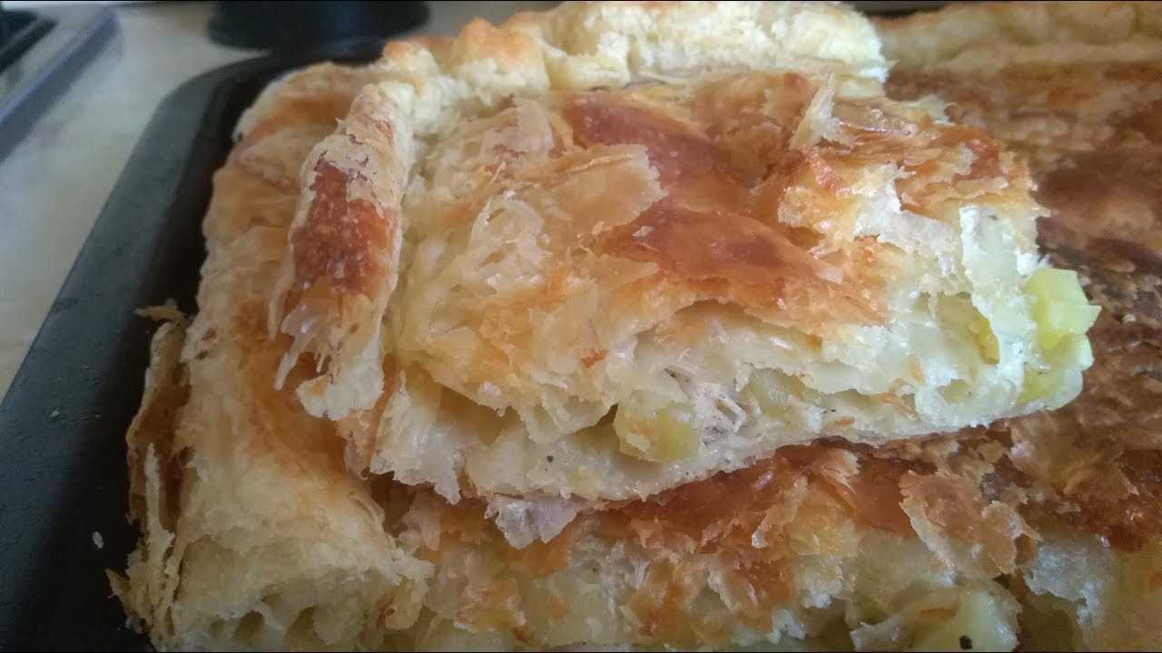 Рецепт курника из блинов и слоеного теста