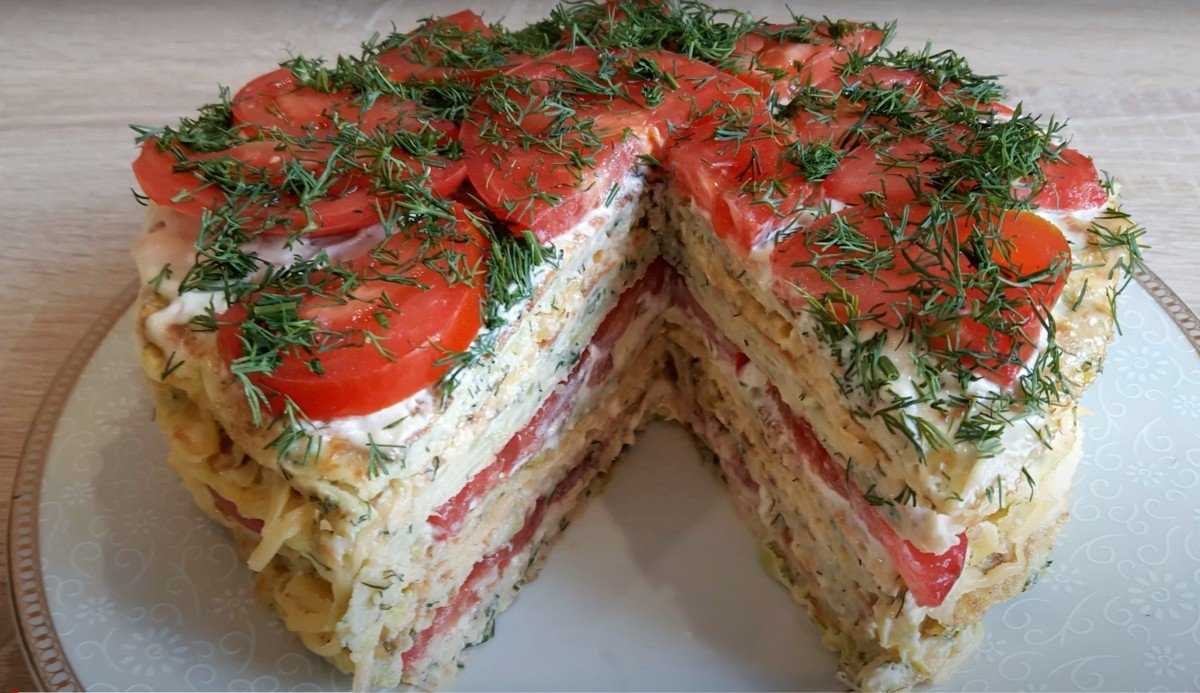 Кабачковый рулет с начинкой: 10 рецептов с сыром, фаршем, курицей, грибами