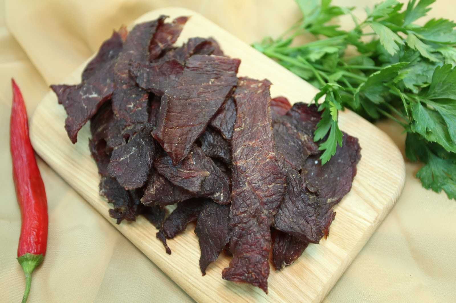 Вяленое мясо в домашних условиях – 5 рецептов холодной сушки мяса
вяленое мясо в домашних условиях – 5 рецептов холодной сушки мяса