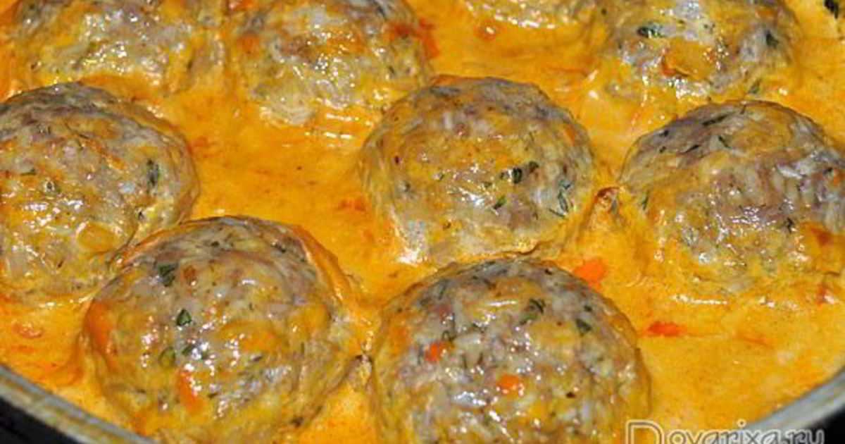 Ежики из фарша с рисом с подливкой на сковороде рецепт с фото пошагово