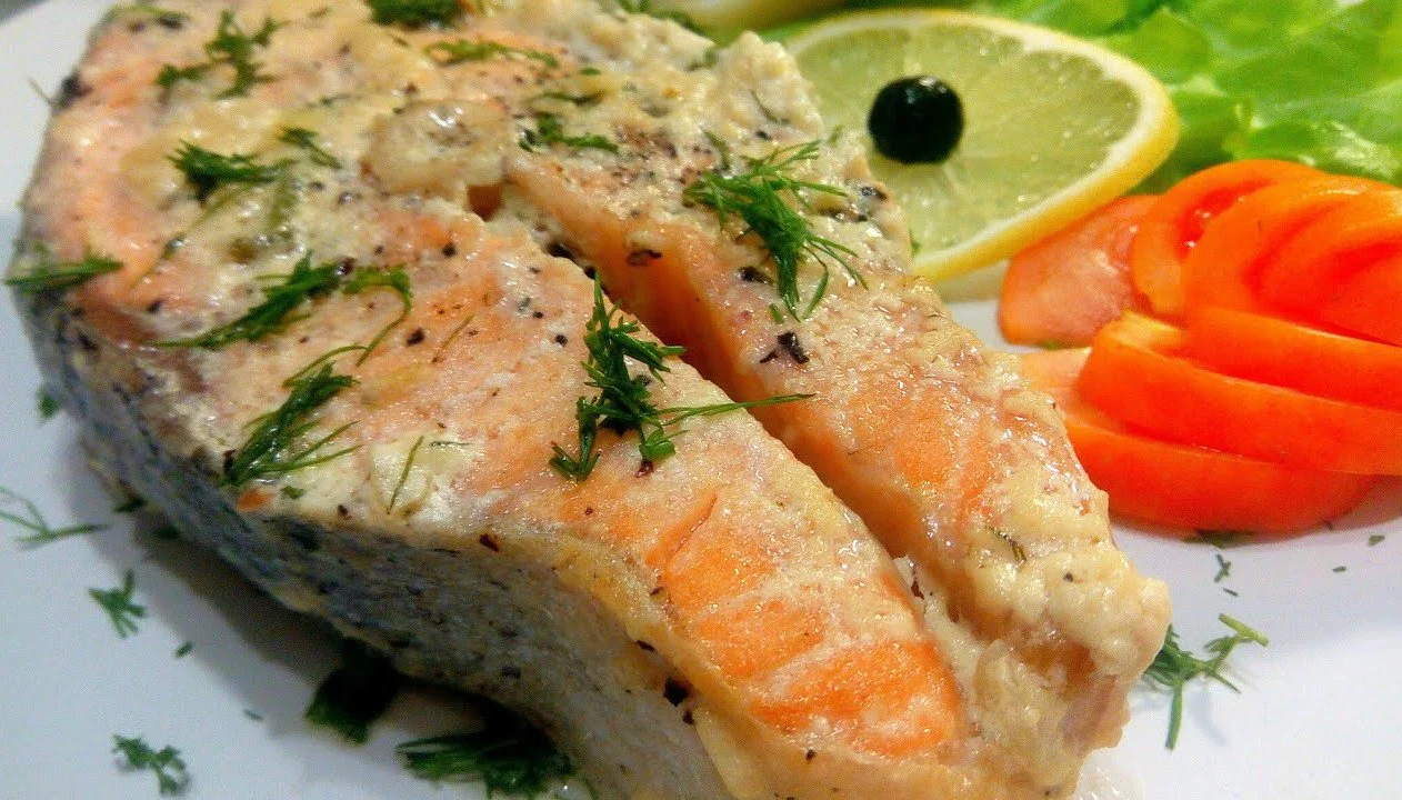 Рецепт приготовления запеченной рыбы с овощами в духовке