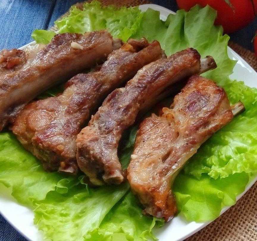 Свиные ребрышки на мангале - 10 простых и вкусных рецептов