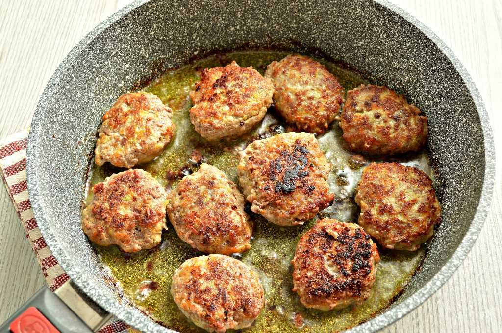 Котлеты с капустой и фаршем - 8 самых вкусных рецептов