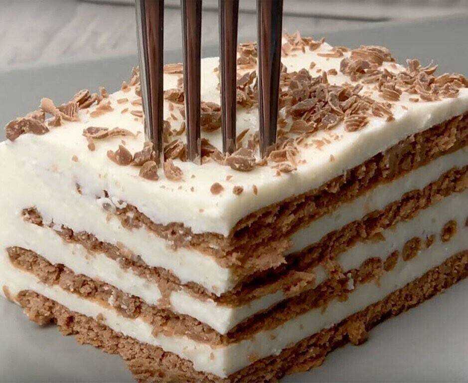 Рецепты салатов, первых блюд, закусок, вторых блюд, гарниров, закаток, выпечек, десертов и напитков | wowcook.net 
торт из печенья без выпечки со сметаной | wowcook.net