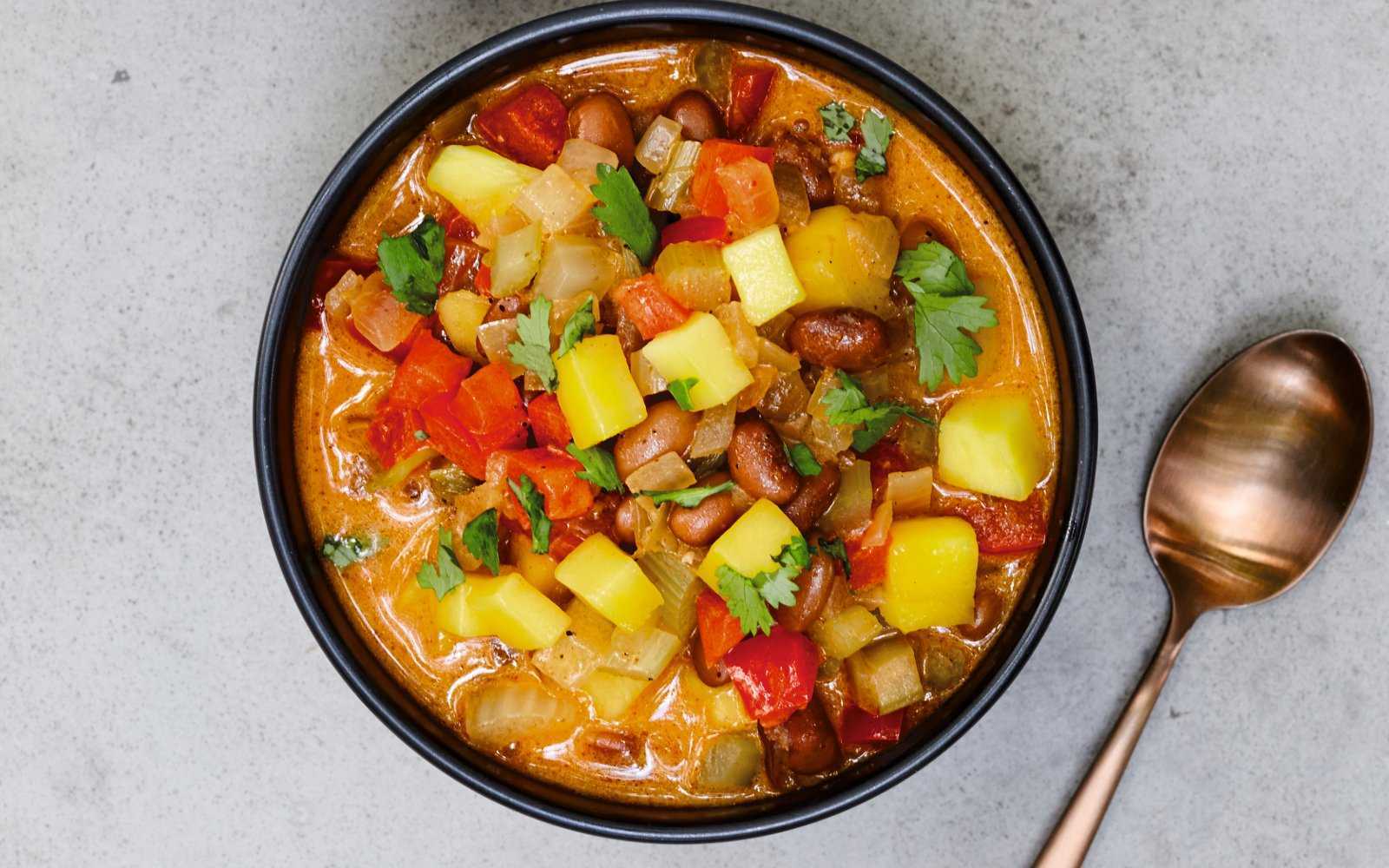 Овощное рагу с фаршем (с картофелем, с овощами)
