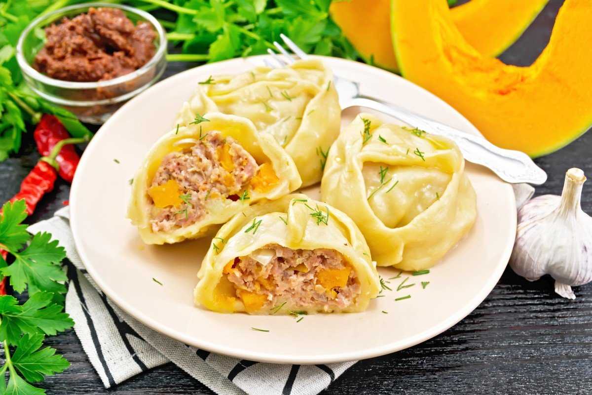 Манты с мясом по-узбекски — рецепт в домашних условиях