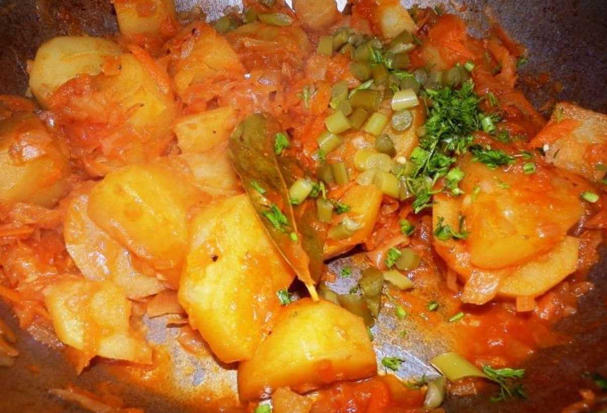 Тушеная капуста с мясом, рецепты с фото: очень вкусно и разнообразно | волшебная eда.ру
