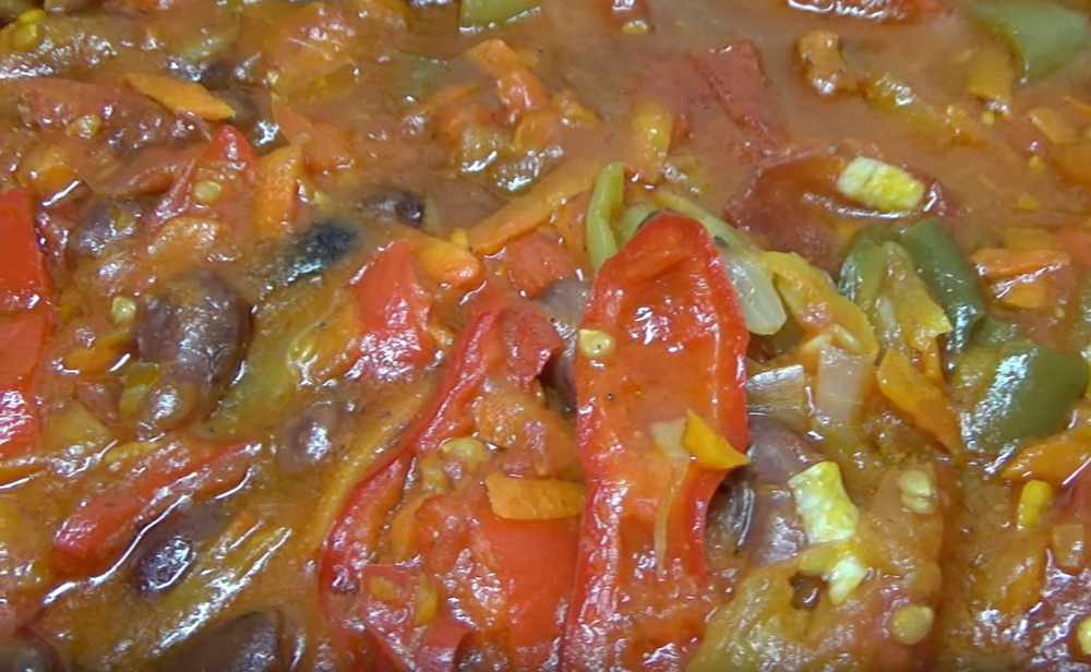 Лечо с фасолью на зиму – 7 очень вкусных рецептов