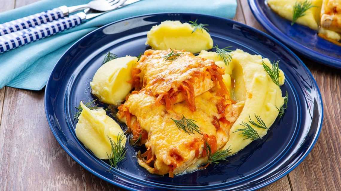 20 отличных рецептов рыбы с картошкой в духовке