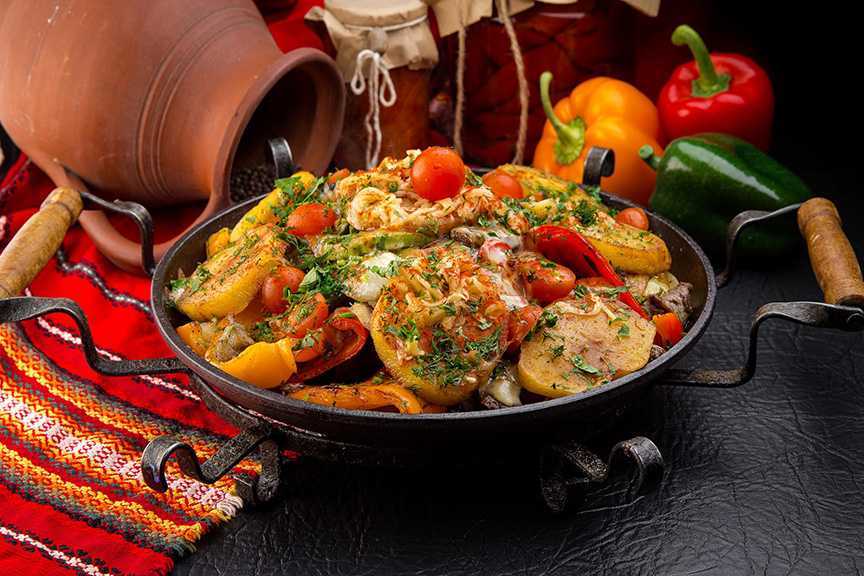 Гювеч - 6 рецептов, овощной, с мясом по-болгарски, с фото