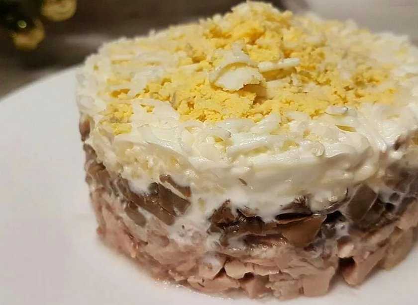 Салат нежность с курицей: несколько классических рецептов